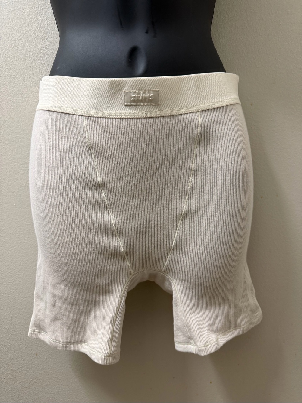 SKIMS Boxers - Picture 1 of 5
